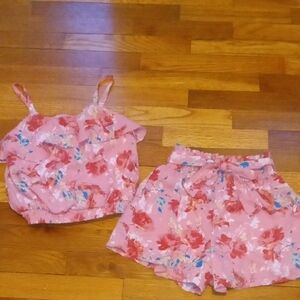 Pink Floral Two-Piece Top & Shorts Set GUESS, girl 10